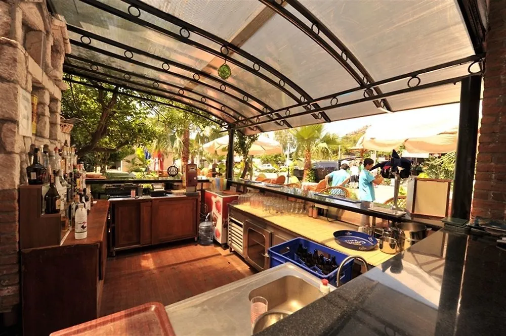 Mavibelce Hotel Oludeniz 2*,